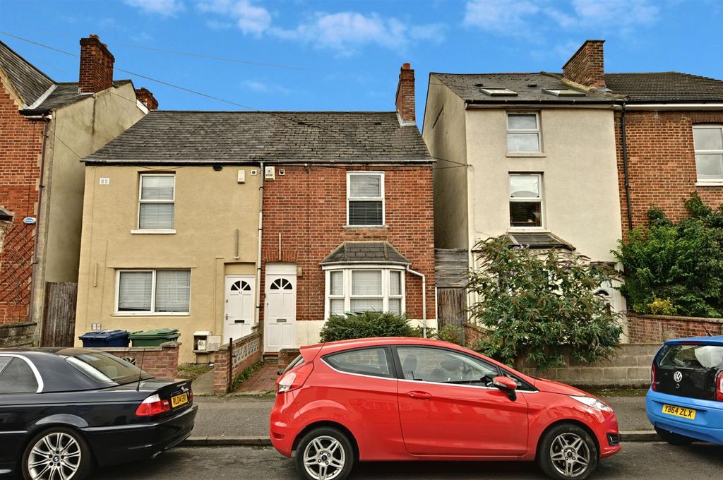 Property photo 1 of 7