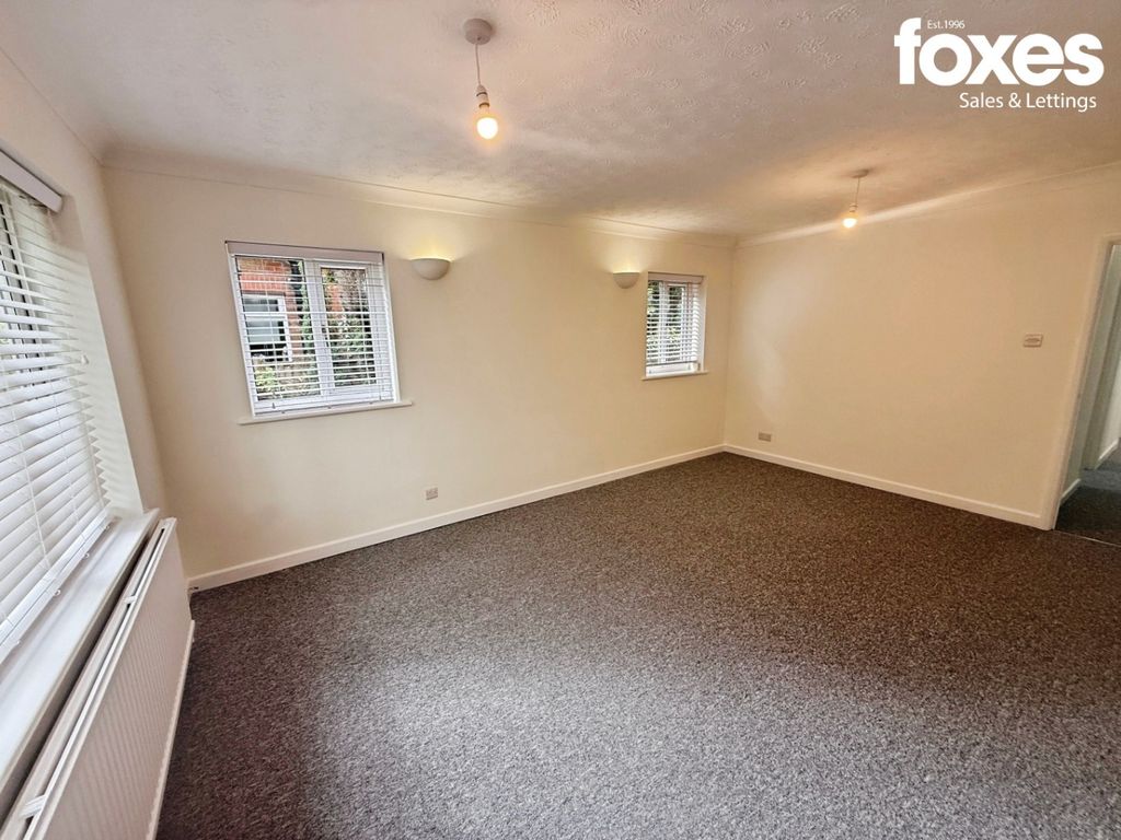 Property photo 2 of 19 5442992