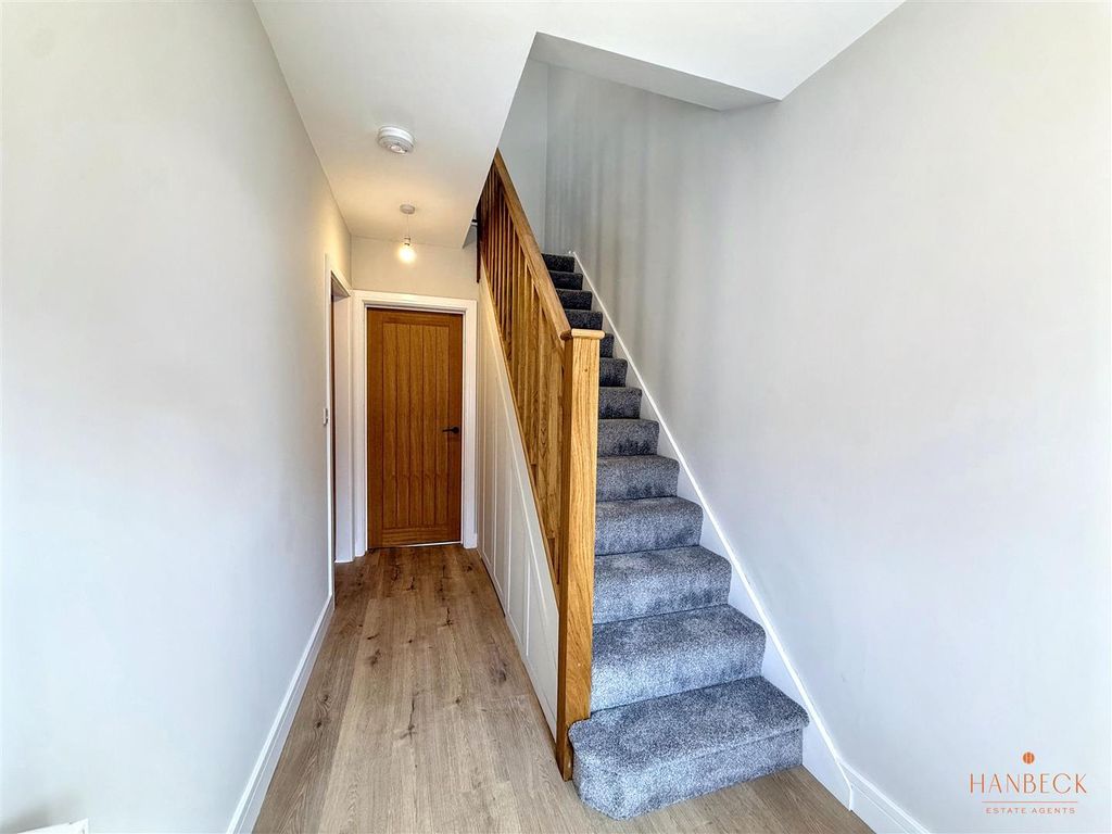 Property photo 2 of 17 Img_0662.Jpg