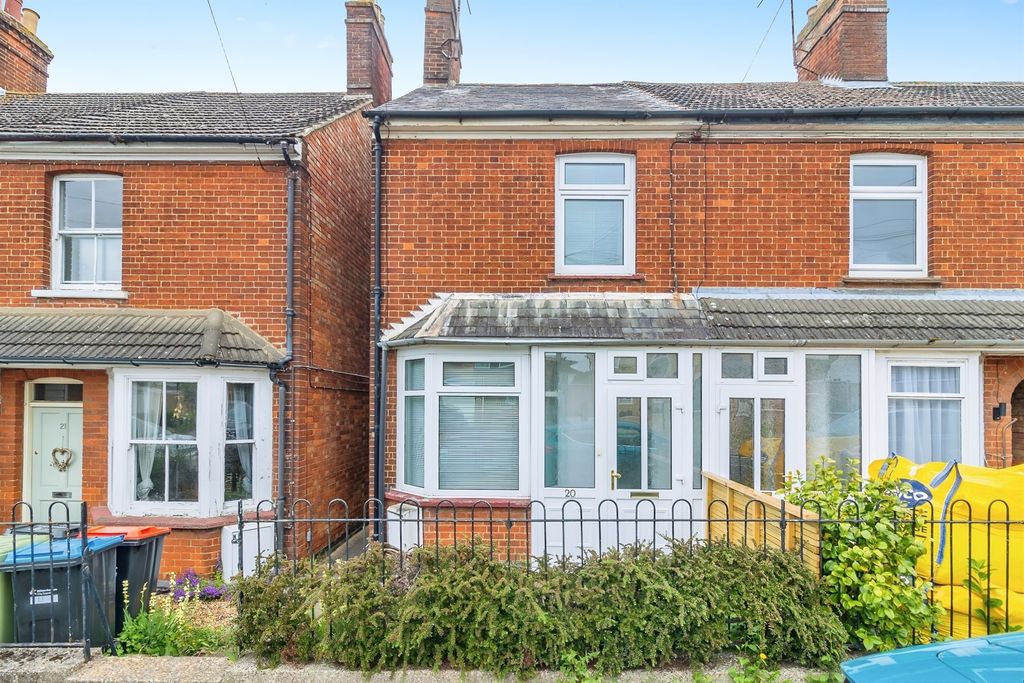 Property photo 1 of 17