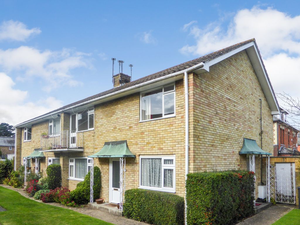 Property photo 1 of 7