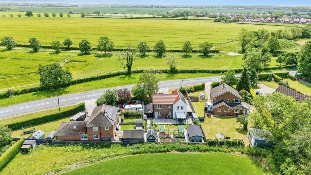 Property photo 3 of 28 Drone