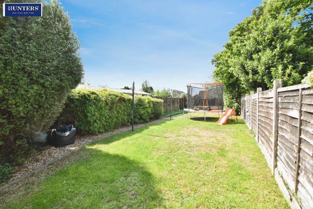 Property photo 3 of 25