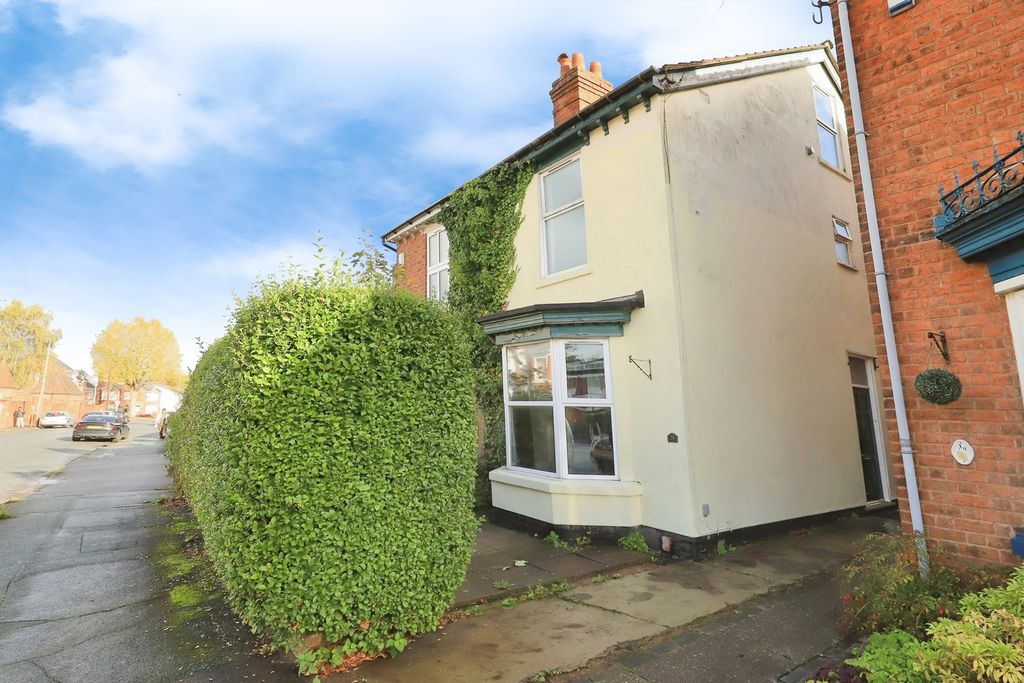 Property photo 1 of 17 Photo