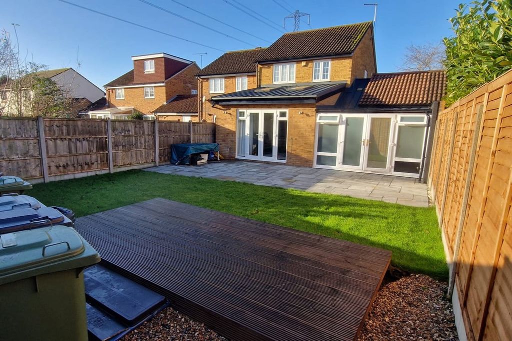 Property photo 2 of 22