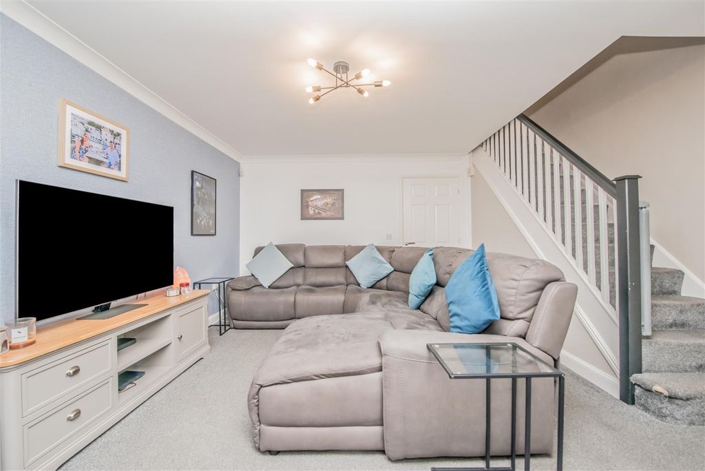 Property photo 2 of 29 Living Room: