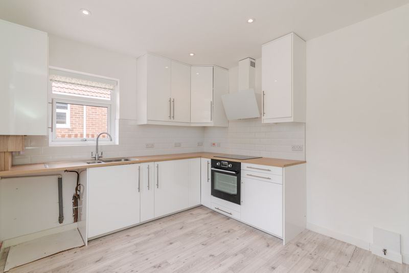 Property photo 2 of 13 Photo 8