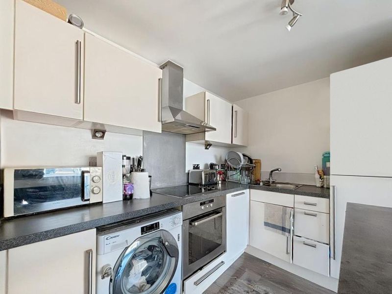 Property photo 3 of 8 Photo 3