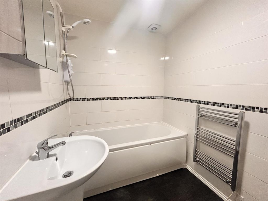 Additional image 9 of 1 bed flat for saleWharf Street, Sowerby Bridge HX6