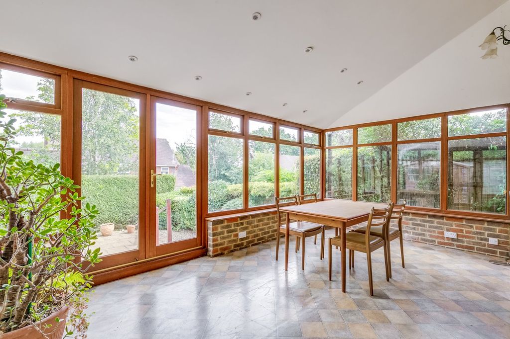 Property photo 2 of 16 Picture No. 06