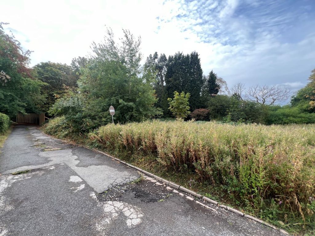 Property photo 2 of 4
