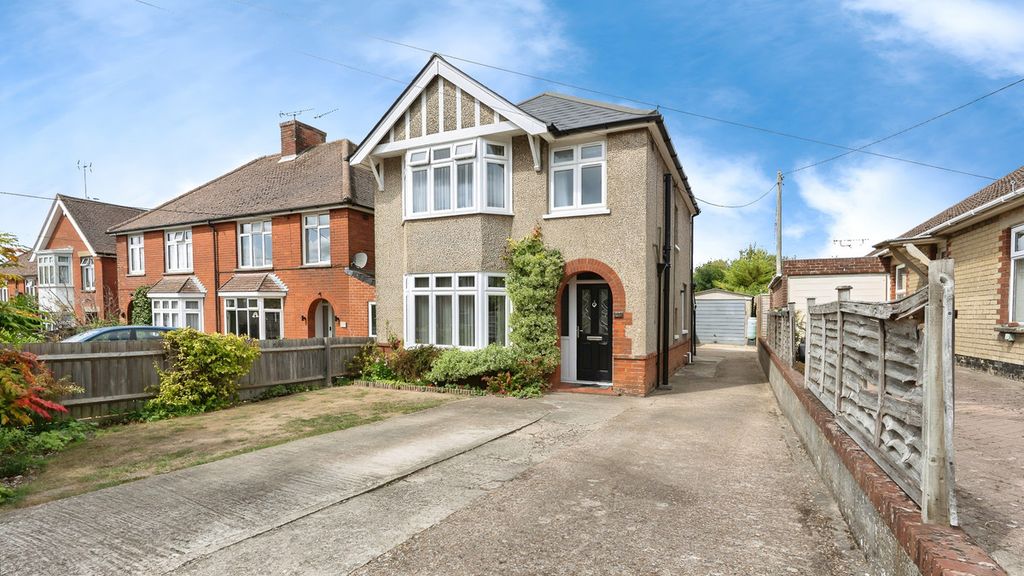 Property photo 1 of 10