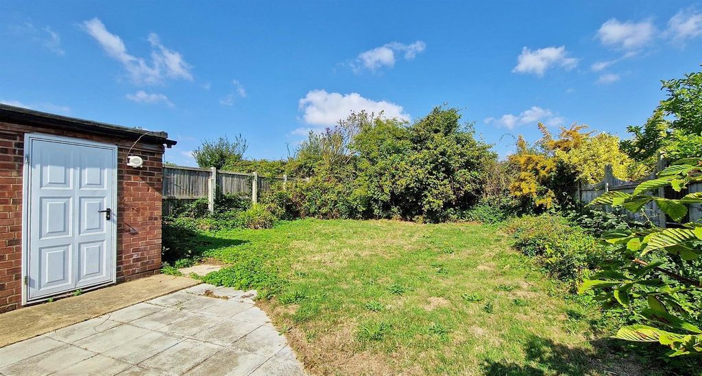 Property photo 3 of 16 Outside - Rear