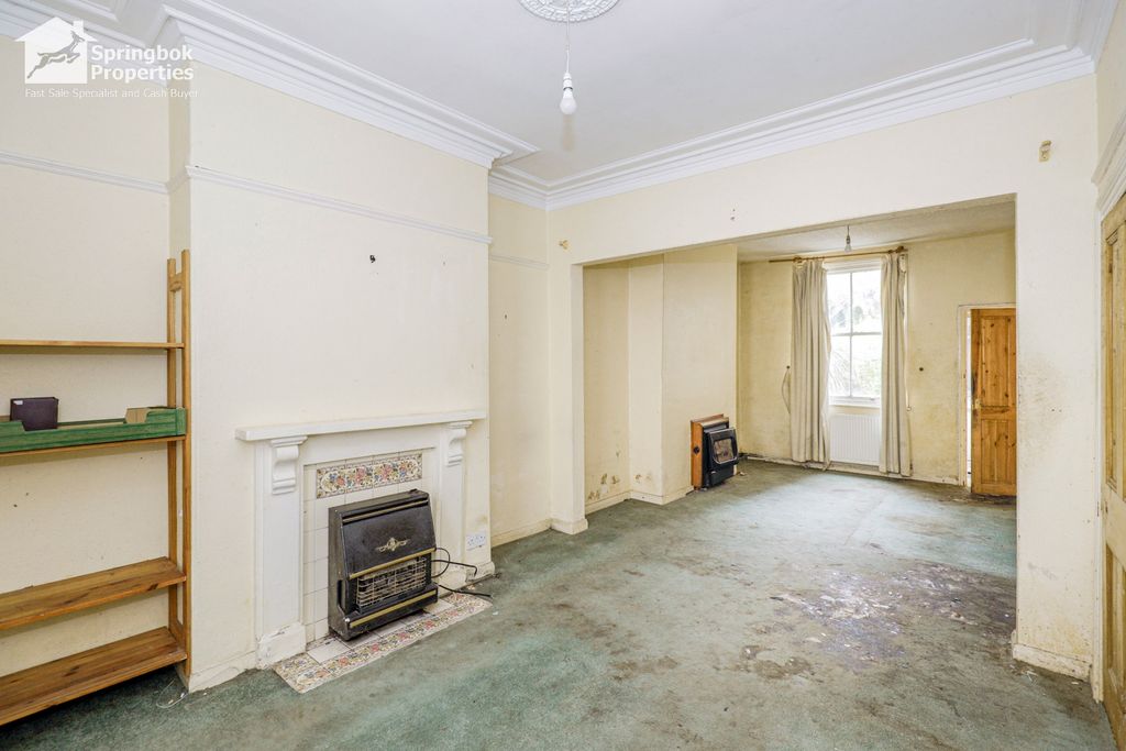 Property photo 2 of 17 Image 1