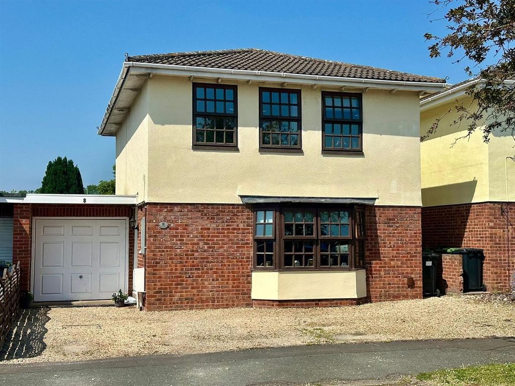 Property photo 1 of 27