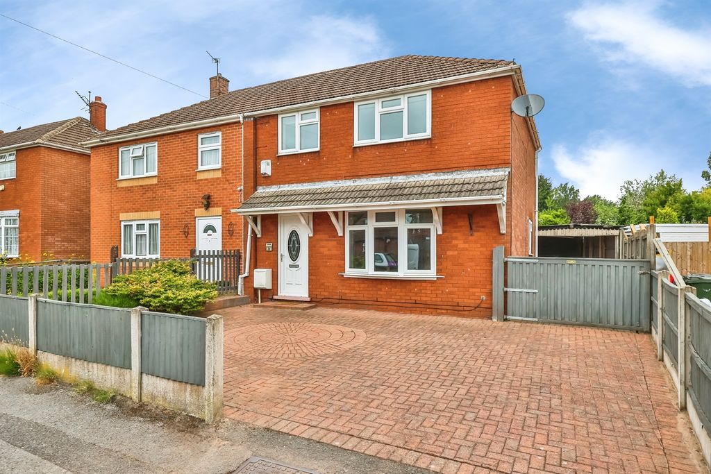 Property photo 1 of 15