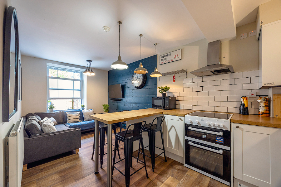 Property photo 3 of 10 Photo 2