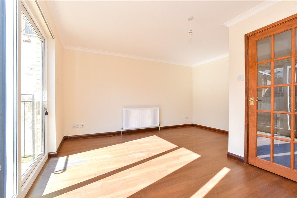 Property photo 1 of 10 Lounge/Dining Room
