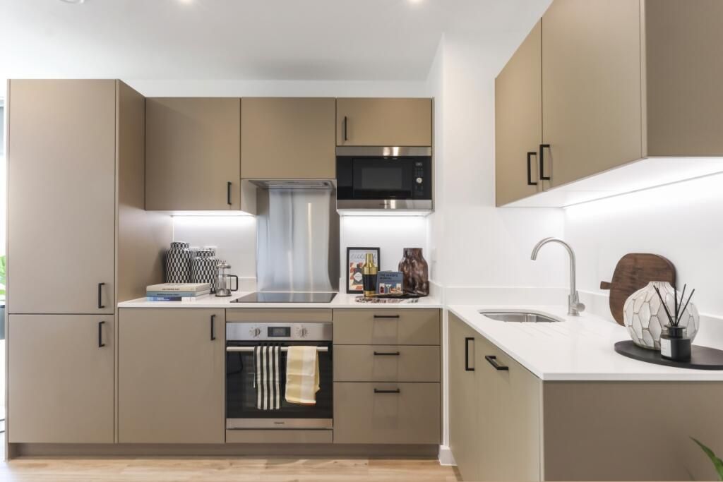 Property photo 3 of 7 Gallery