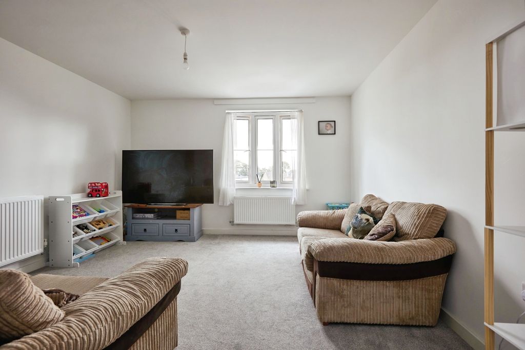 Property photo 1 of 10 Pbox-Img.Jpg