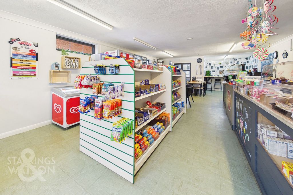 Property photo 2 of 10