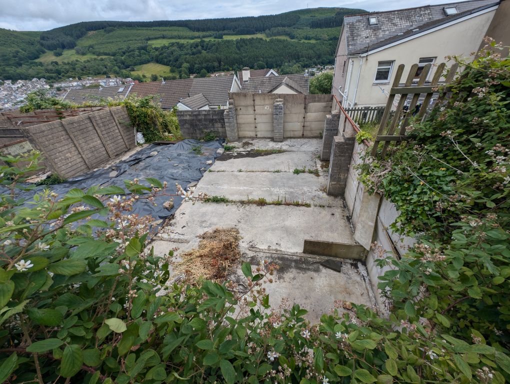 Property photo 2 of 10 Land