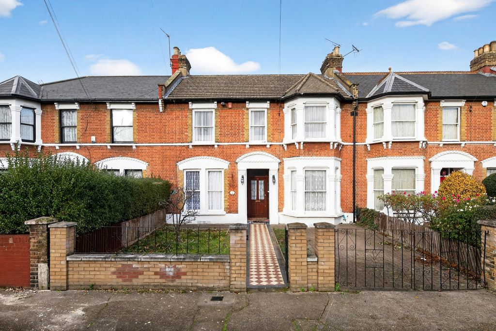 Property photo 1 of 20