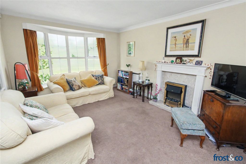 Property photo 2 of 17 Living Room