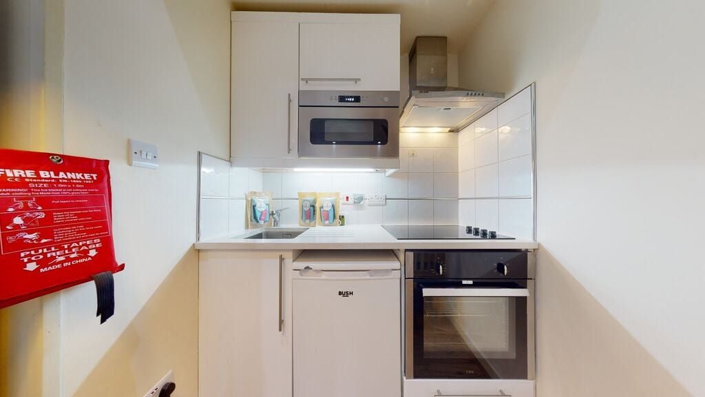 Property photo 2 of 5