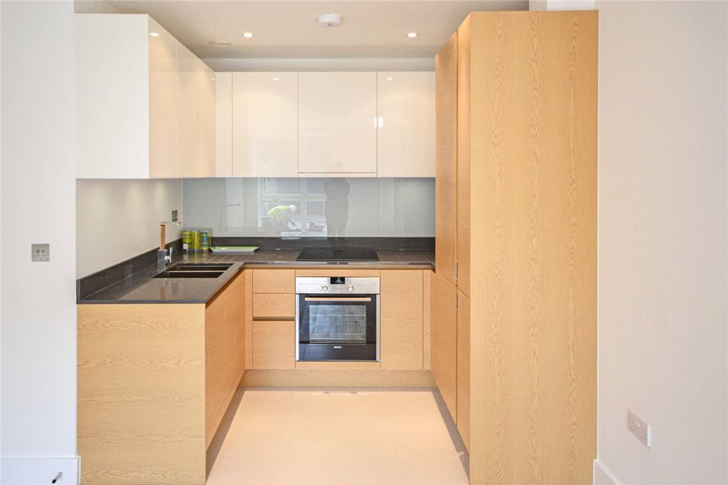 Property photo 2 of 11 Picture No. 29