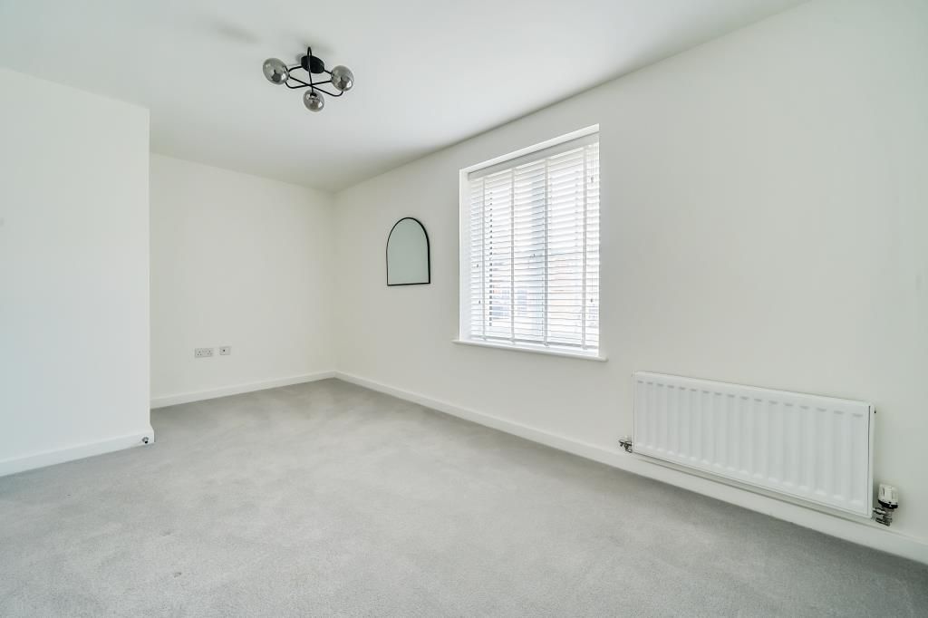 Property photo 2 of 10 Bedroom 2