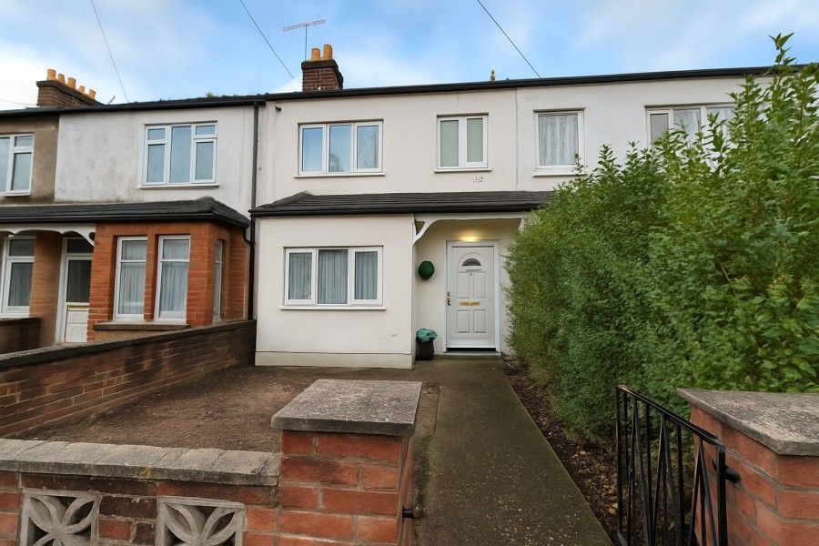 Property photo 1 of 8