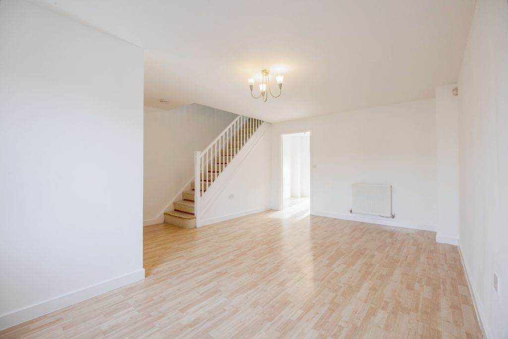 Property photo 3 of 17 Photography