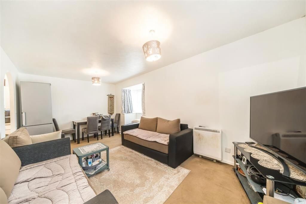 Property photo 2 of 6 963dc821F2B92F4B3Ebca361Eb2c333d.Jpeg