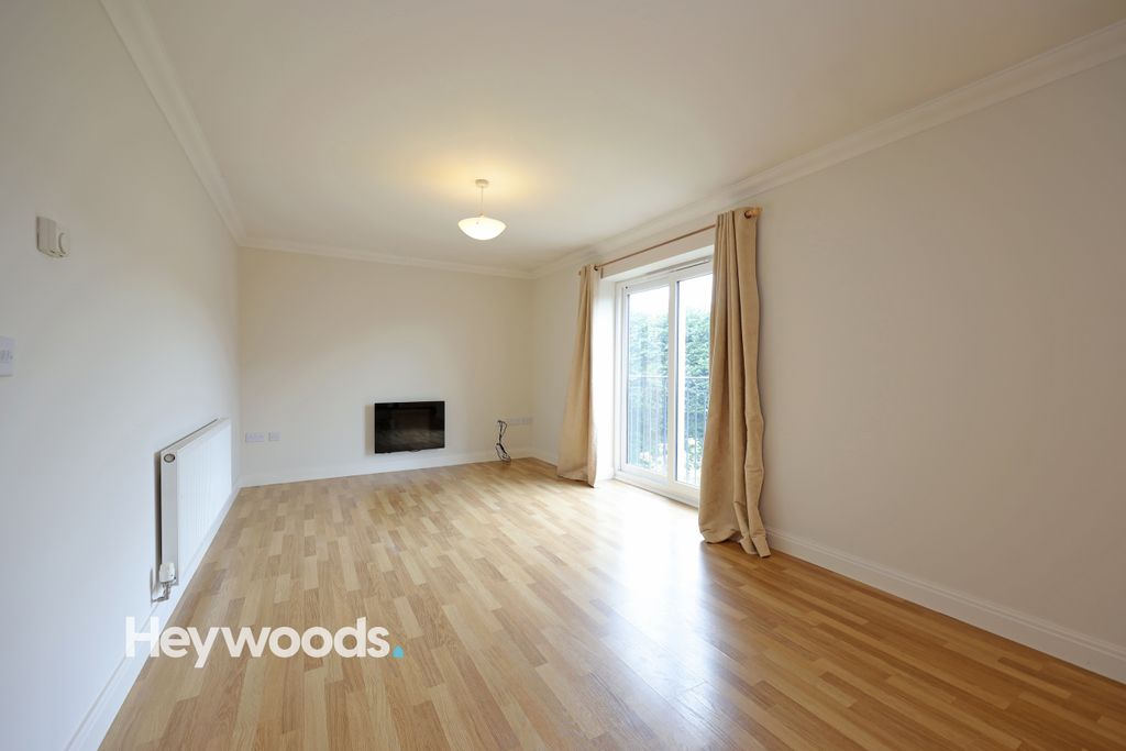 Property photo 3 of 23 0F1A8975