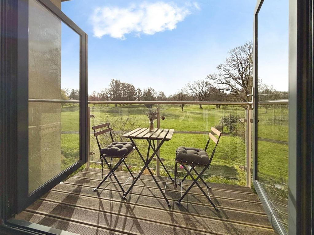 Property photo 2 of 25 Balcony