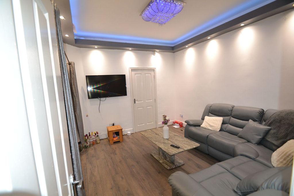 Property photo 3 of 35 Contemporary Living Room With Plush Grey Reclining...