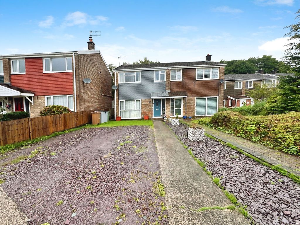 Property photo 1 of 14
