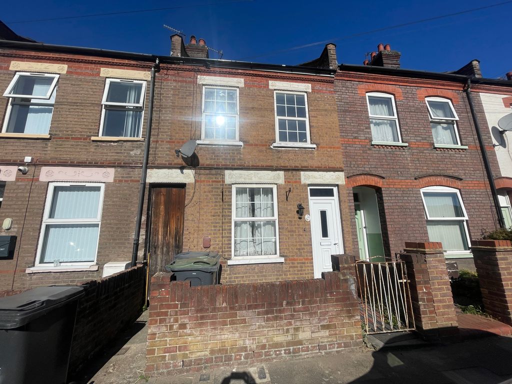 Property photo 1 of 14