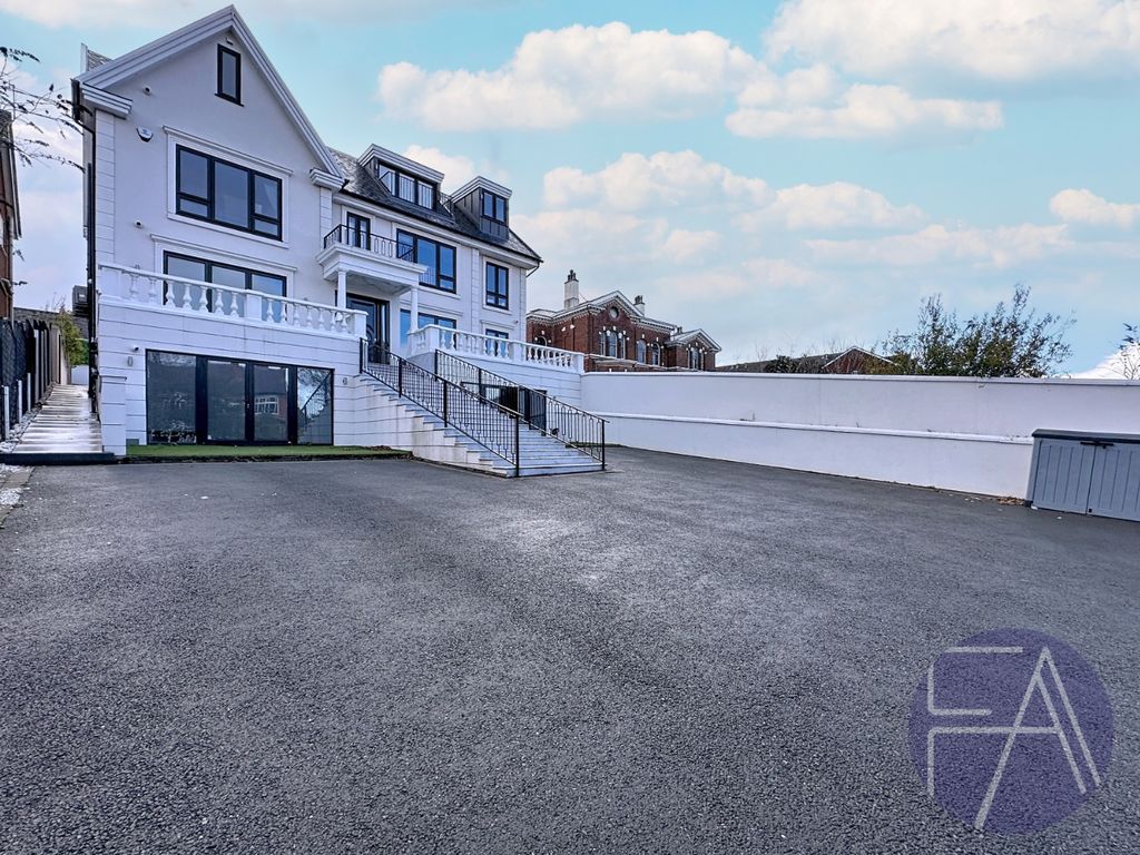 Property photo 1 of 91 4641231