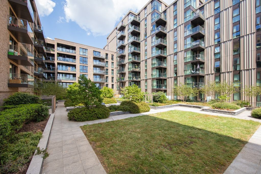 Property photo 3 of 9 094A5468