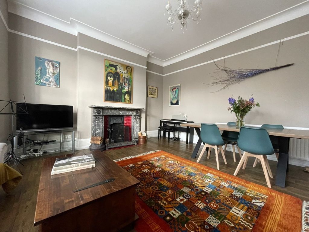 Property photo 2 of 5 Picture No. 05