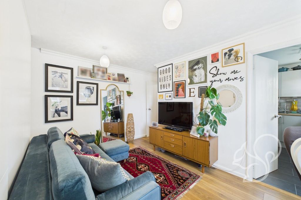 Property photo 2 of 11 Cam05287G0-Pr0088-Still007.Jpg