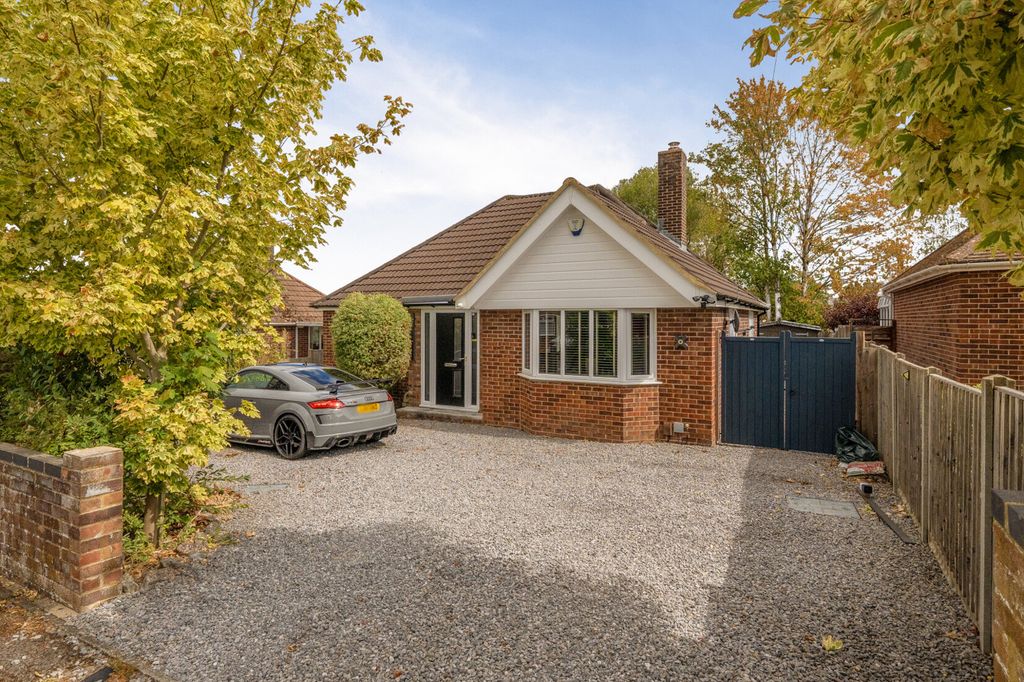 Property photo 1 of 21 External View