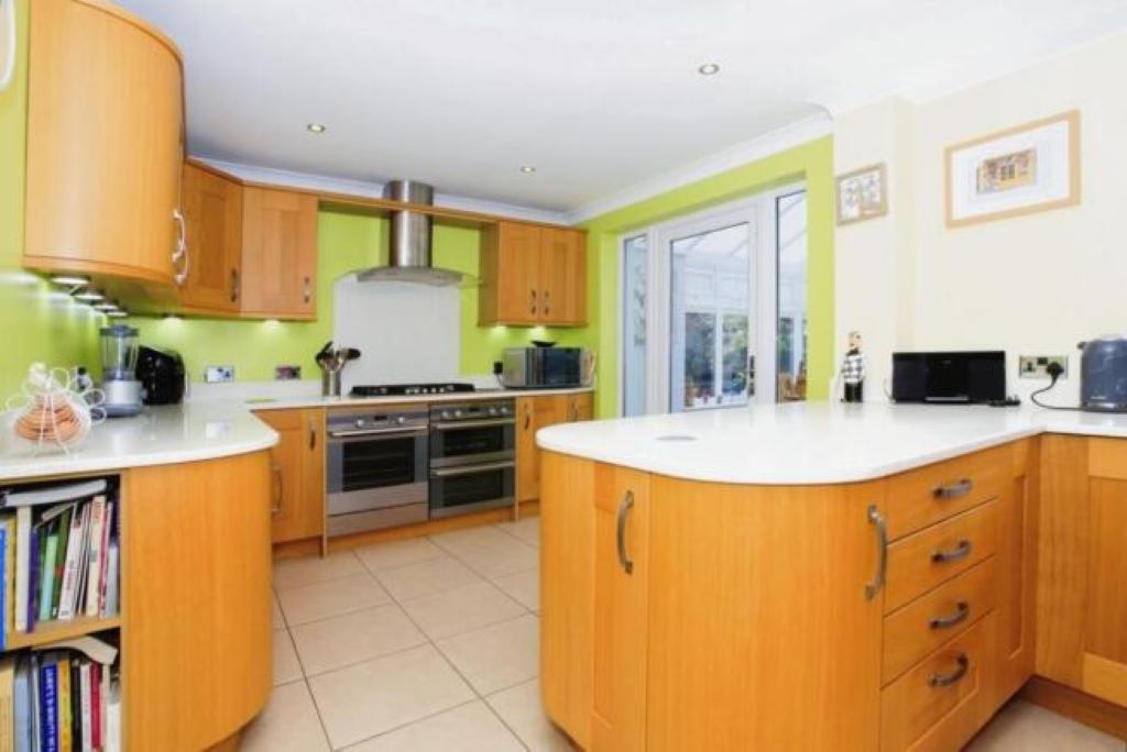 Property photo 3 of 14