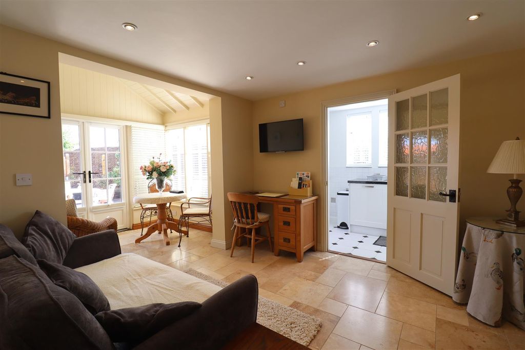 Property photo 3 of 15 Img_9160.Jpg