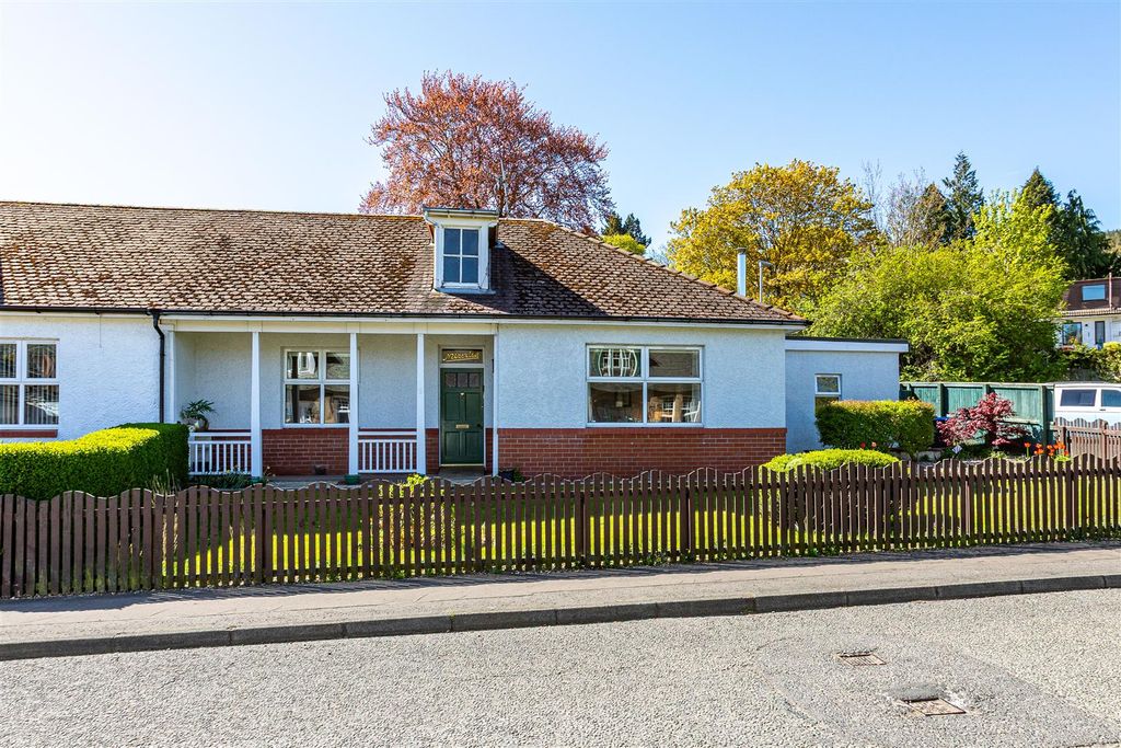 Property photo 1 of 24 6 Tweed Road Galashiels 02.Jpg