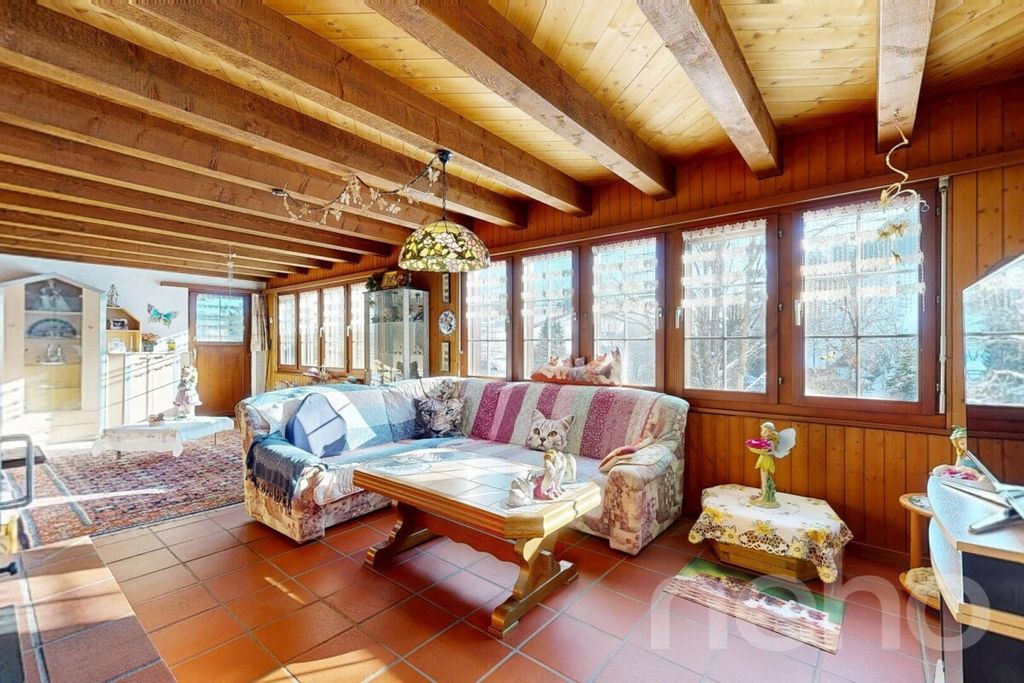 Property photo 3 of 12