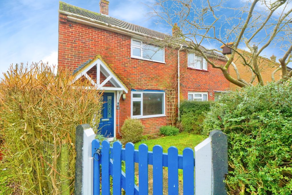 Property photo 1 of 14 Front External