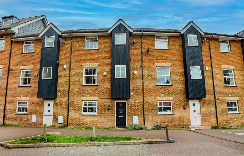 Property photo 1 of 20 980A9460.Png